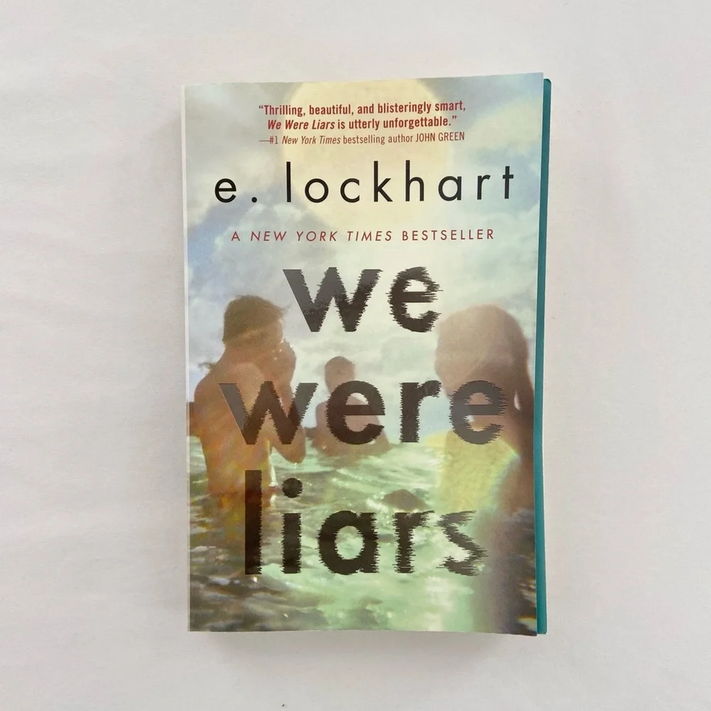 Book Bundle - Picture 4 of 9